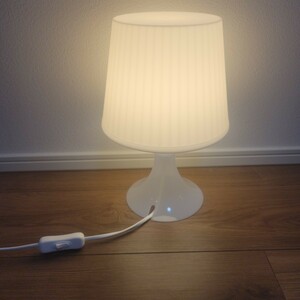 美品 送料無料 IKEA LAMPAN ラムパン 電球付き ライト LED 電気スタンド スタンドライト スタンドランプ シェードランプ ランプ 