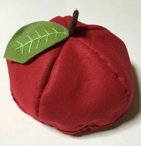 ハンドメイド りんご ベレー帽 帽子 ベビー キッズ　林檎　可愛い　おままごと　リンゴ　