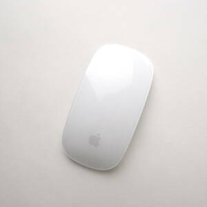 Magic Mouse - ホワイト（Multi-Touch対応） 良品
