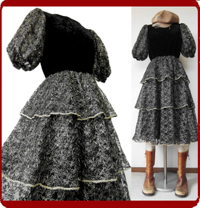 古着♪レトロ・Vintage黒レースドレスワンピ♪70s60s70年代60年代即決ヴィンテージ日本製衣装式個性的昭和モダン半袖アンティークラシカル