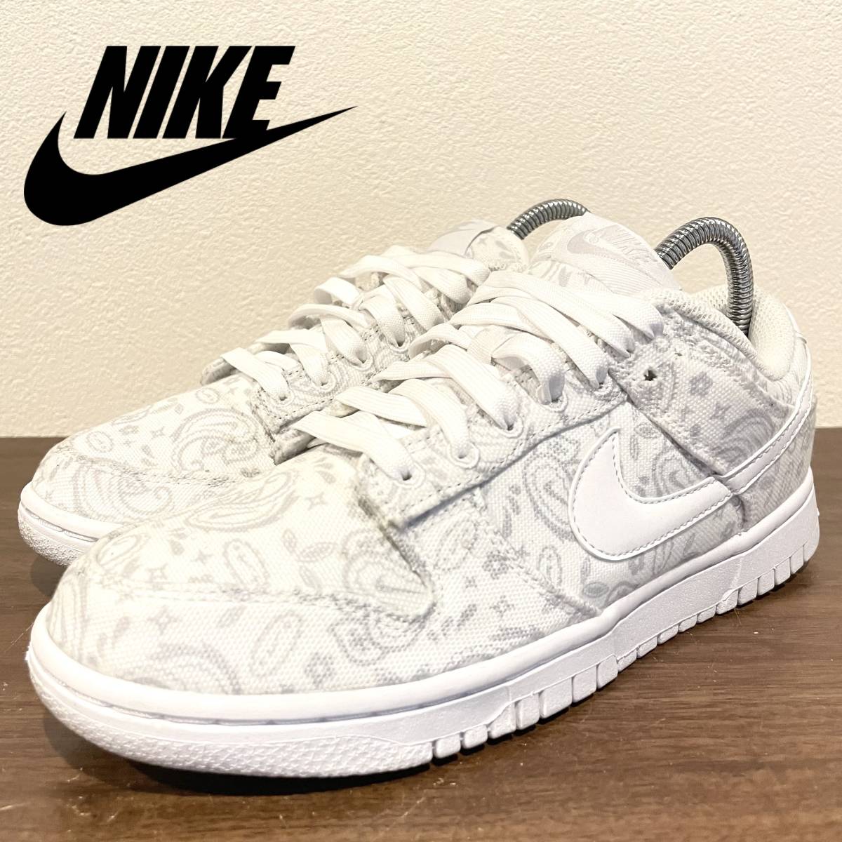 球鞋補習班W NIKE AIR FORCE 1 SE 40週年奶油白草綠男女金屬小勾DQ7582