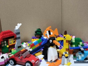 送料無料即決希望　レゴ　クラシック　アイデアパーツ〈スペシャルセット〉10695　ペンギン　家　基本ブロック多数　車　ブロック外し
