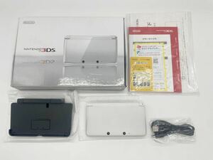 ニンテンドー3DS 本体 箱 説明書 充電台 USBケーブル タッチペン AR SDカード 付き　動作確認済み　Nintendo 