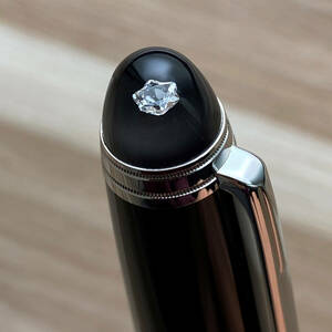 美品　限定品　希少 ドイツ製 モンブラン ダイヤモンド ル・グラン プラチナ ボールペン 106125 （M23871）新品純正リフィル付 箱付き