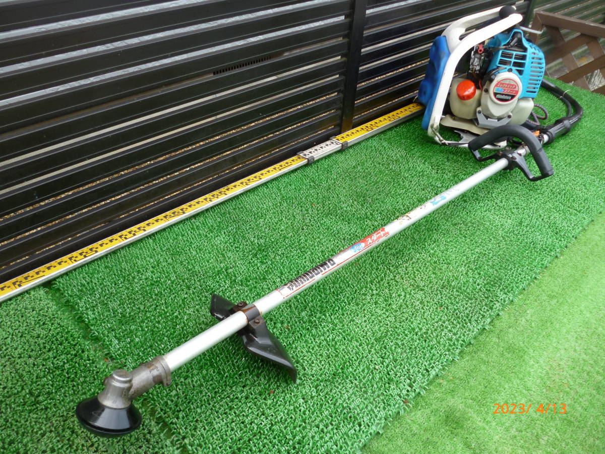 新ダイワ草刈り機 かろ〜ねR23