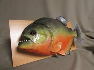 ●ハンドメイド　38cmピラニア壁掛け　魚模型　牙魚　熱帯魚　フィギュア　レプリカ　fish craft REAL