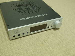 MYTEK《Brooklyn Bridge》－ネットワークプレーヤー・USB-DAC・プリアンプ・ヘッドホンアンプ　22年4月　純正アダプタ