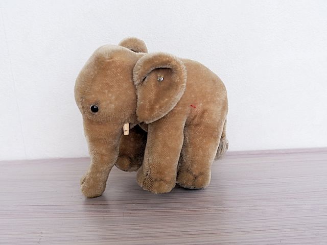 yui.elephantです！テディベア　ゾウ Yahoo!オークション - ゾウ(動物|ぬいぐるみ) の中古品・新品