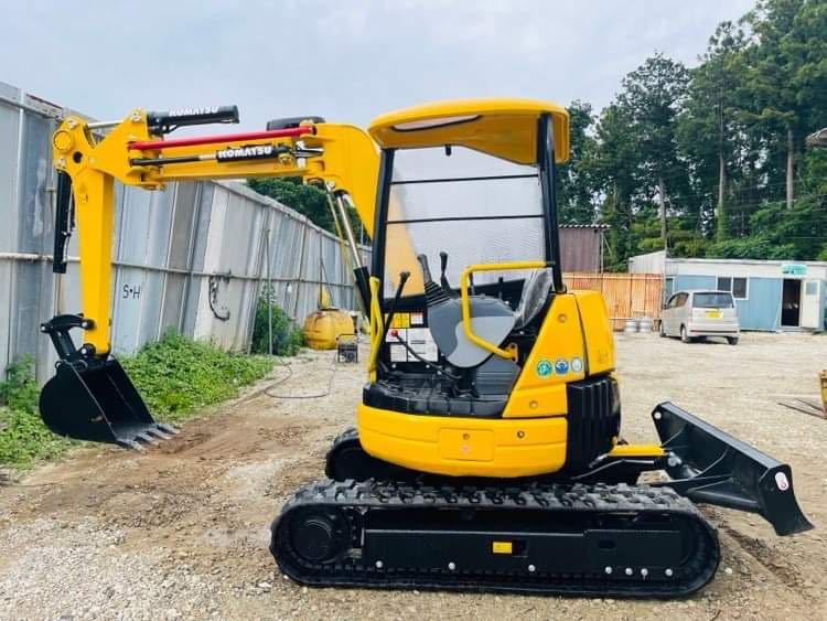 ユンボ 屋根 キャノピー KOMATSU pc15mr1