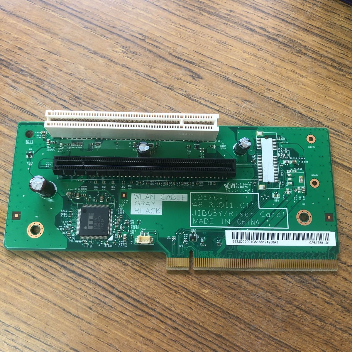 複数入荷 ☆FUJITSU ライザーカード JIB85Y/Riser card1☆ 動作品