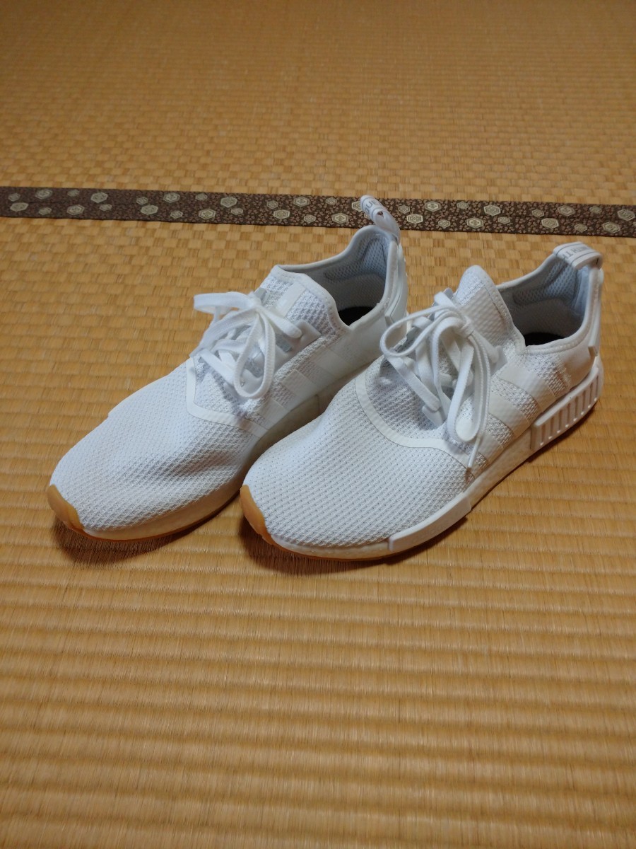 adidas nmd r1 白