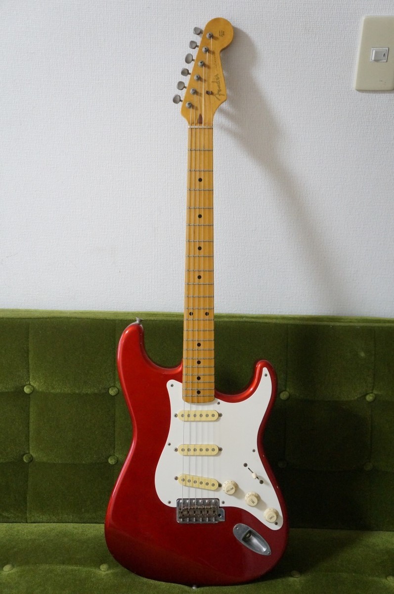 Fender japan st57