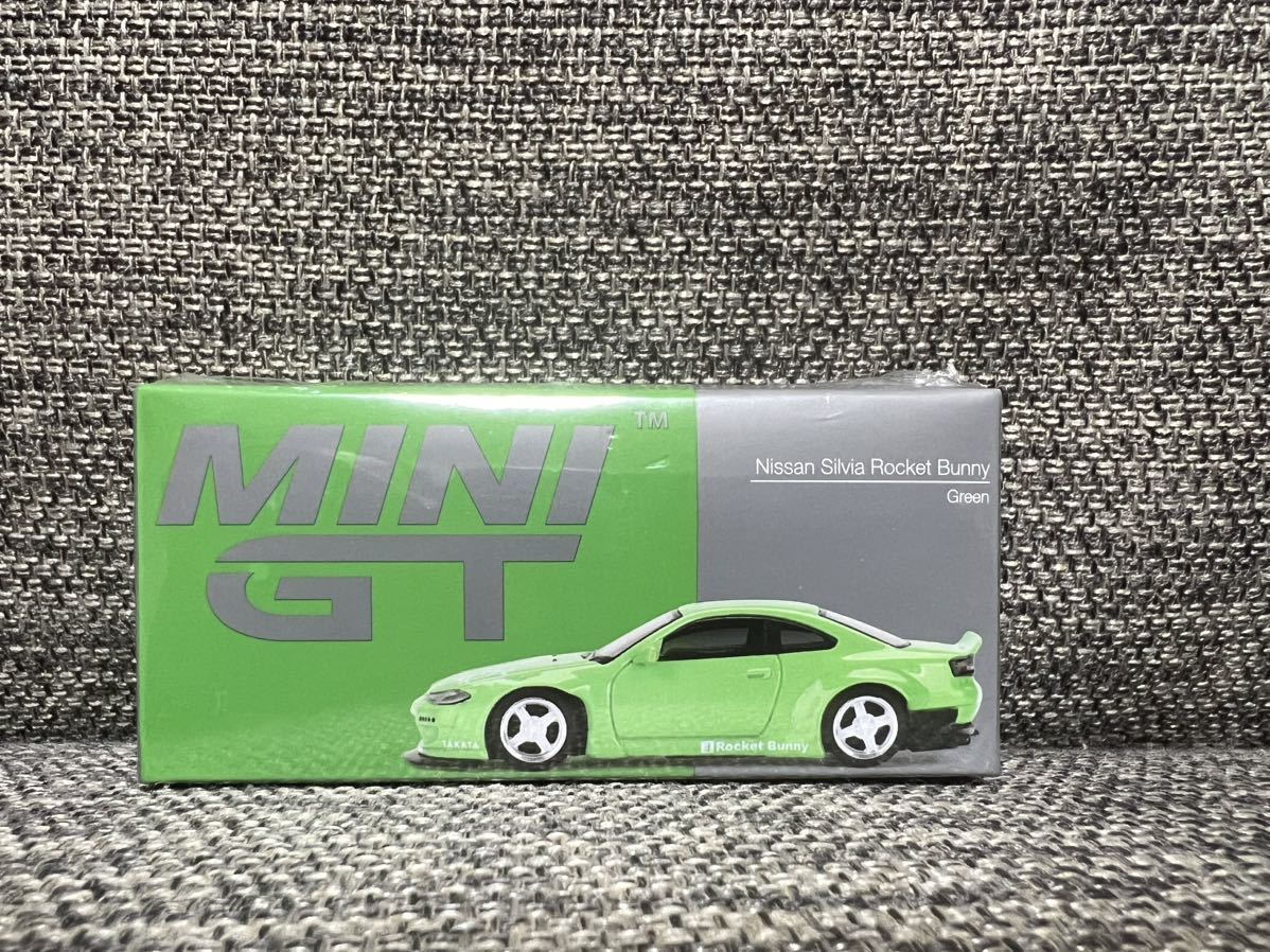 MINI GT シルビア S15