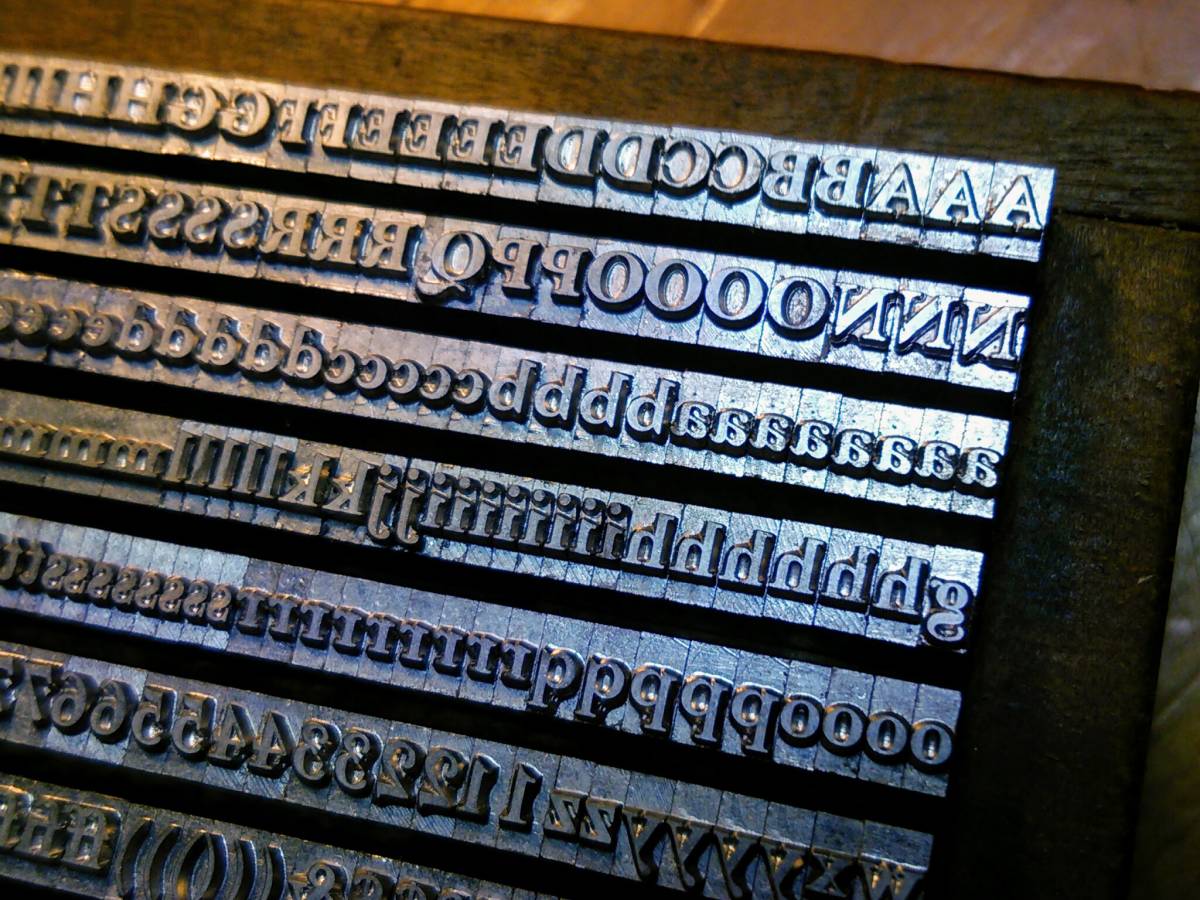12pt Ehrhardt メタルスタンプ 古式ローマン体 活字 刻印