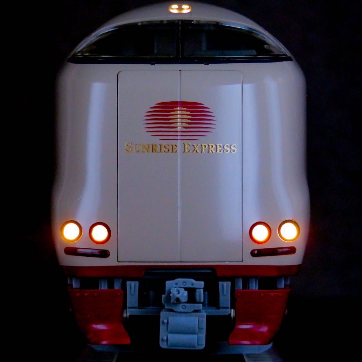 HOゲージ 581系寝台特急電車 4両セット | Shop at JDirectItems