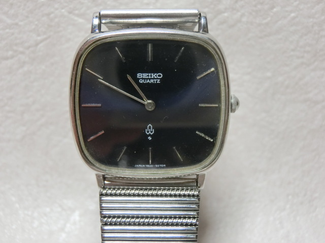 SEIKO 7820