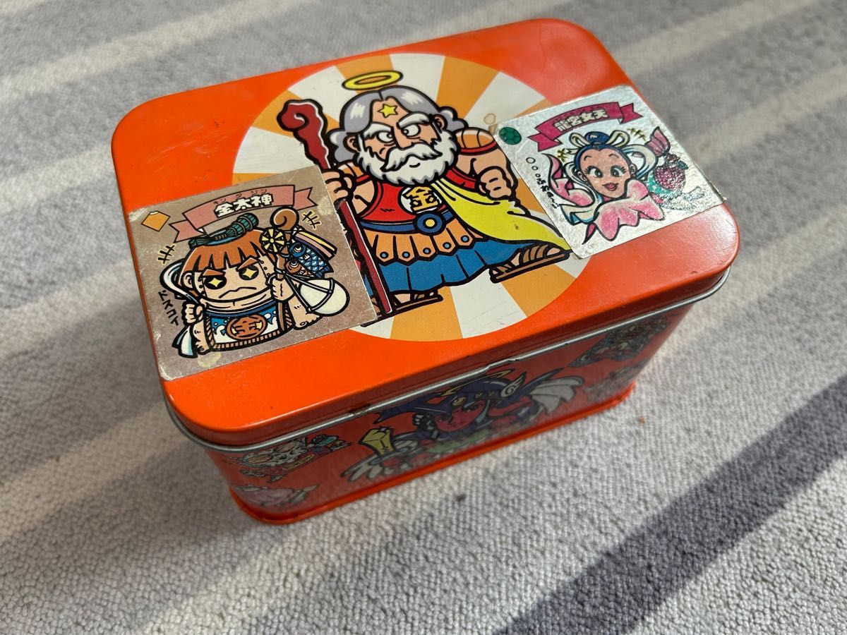 ロッテ ネクロスの要塞 菓子缶 ブリキ缶 昭和レトロ 当時物 コレクター ロッテ ネクロスの要塞 菓子缶 ブリキ缶 昭和レトロ 当時物 コレクター