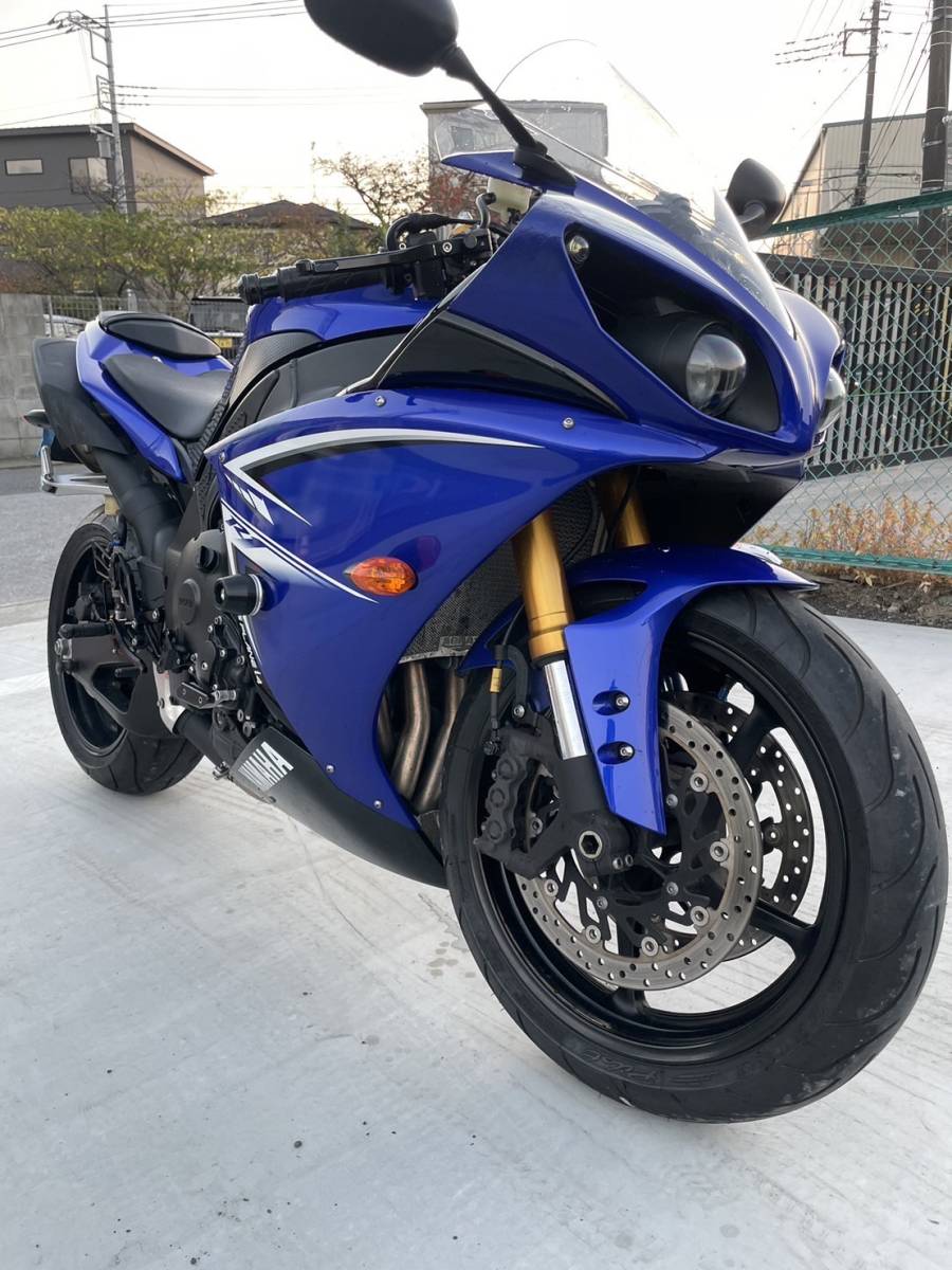 yzf r1