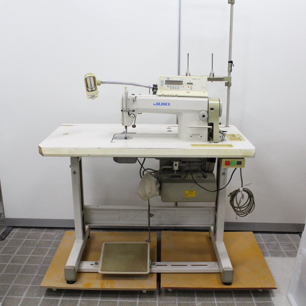 JUKI DDL-5571N 工業用ミシン 直線縫い - 生活家電