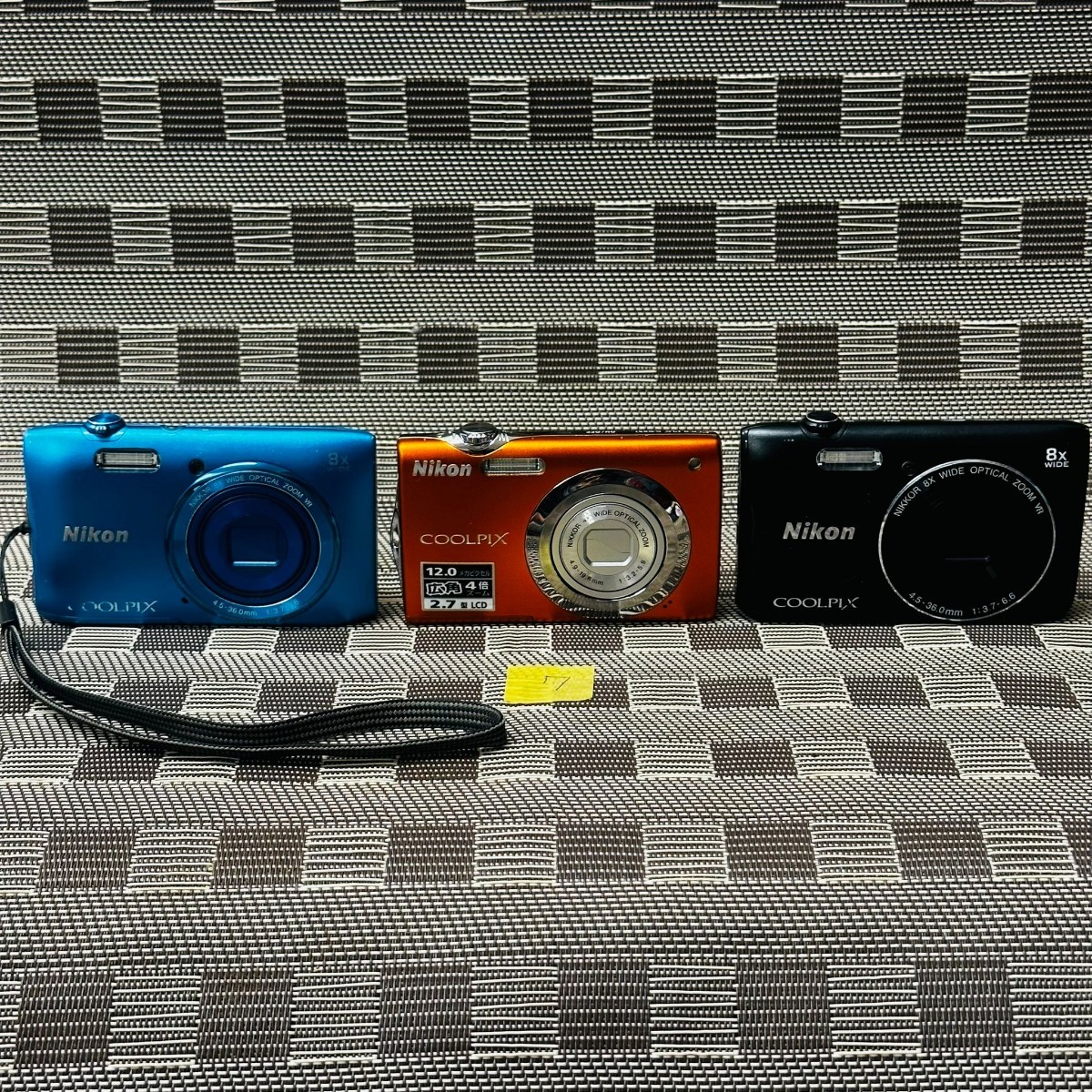 ニコン クールピクス S01 Nikon coolpix s01 中古 デジカメ 超小型