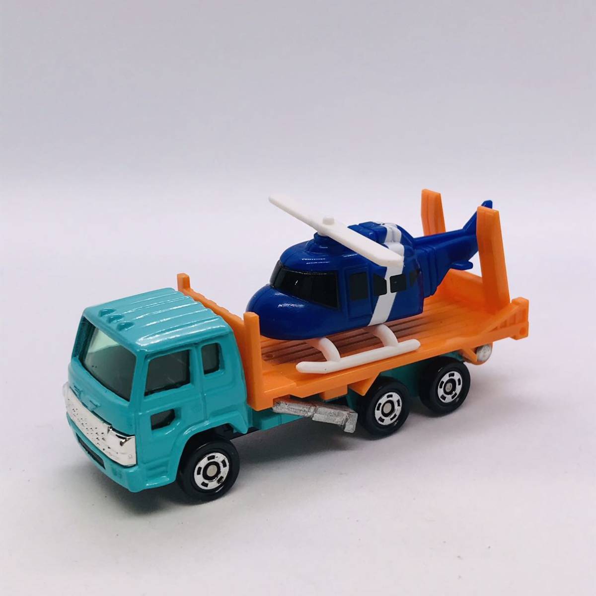 1円〜 トミカ ゆかいなトレーラーセット3 ゆかいな トレーラー セット