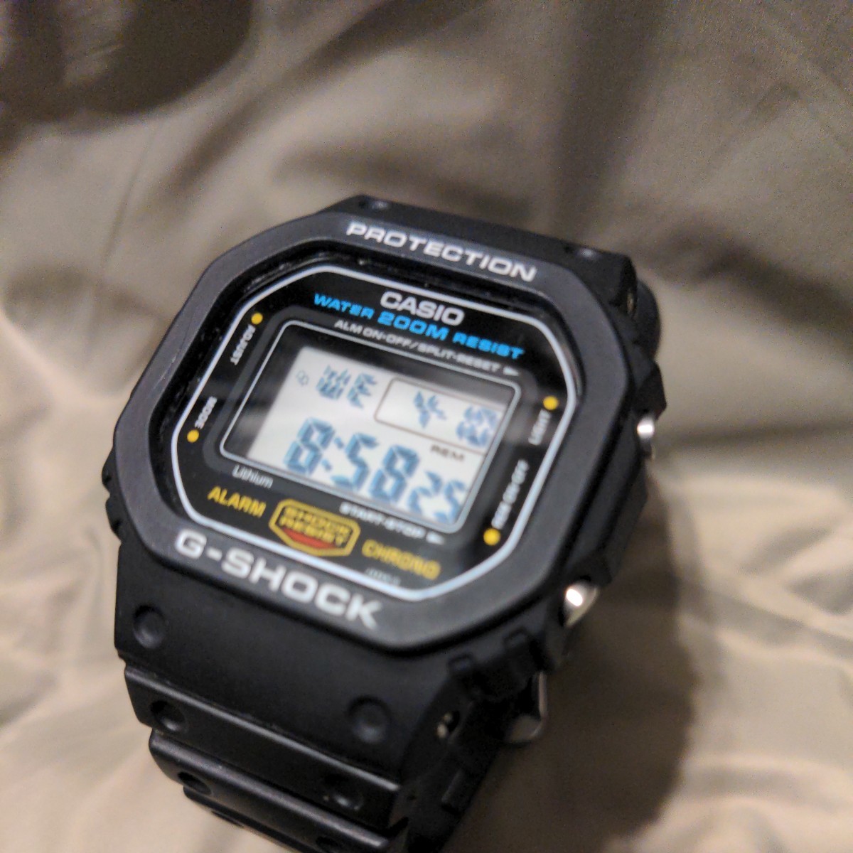 CASIO G-SHOCK DW-5600C-1V 901 スピード/スクリューバック【カシオSC