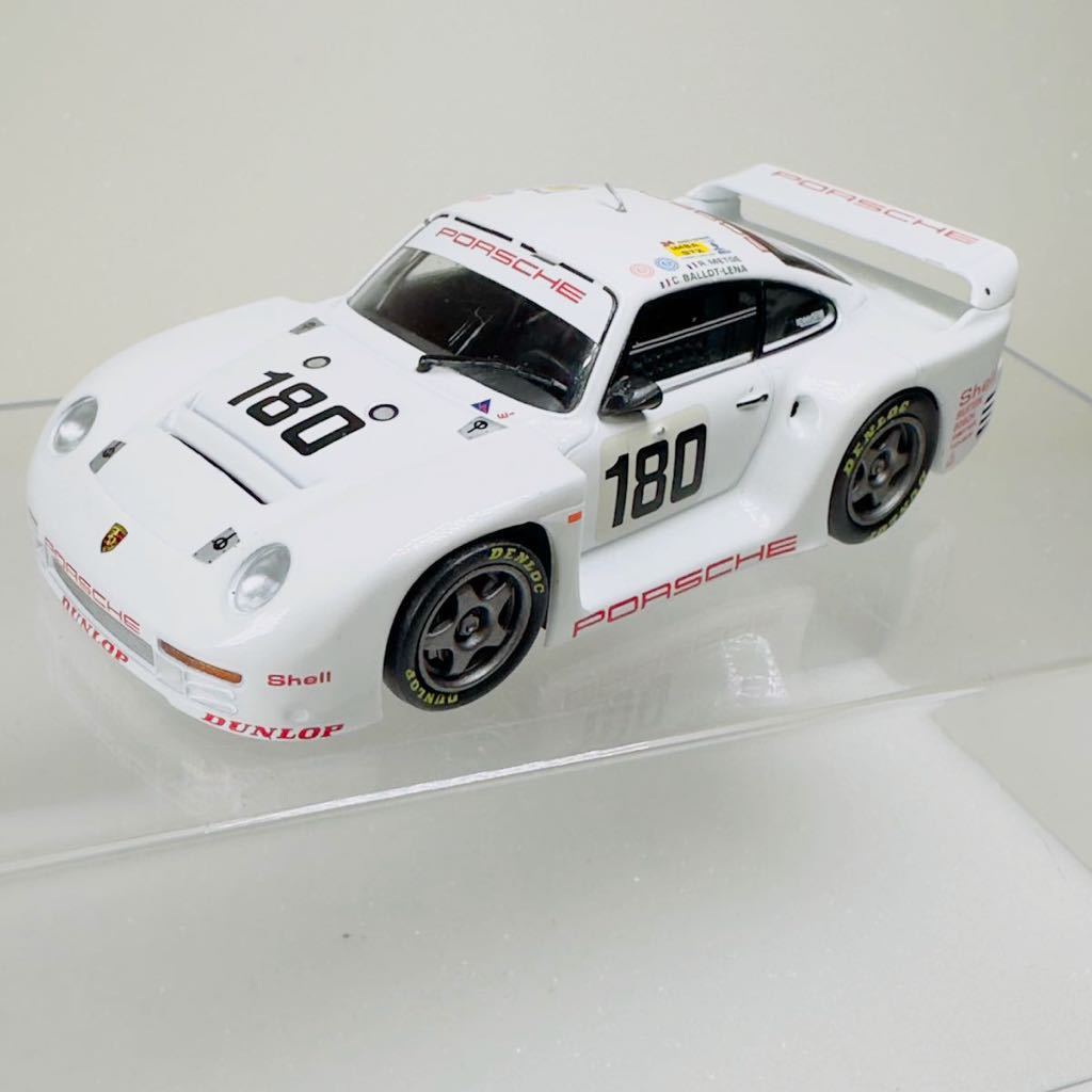 PORSCHE 961