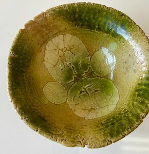 長倉翠子　皿　栃木県益子の代表的現代陶芸家。土の生命感あふれる造形や艶やかな色彩が特徴