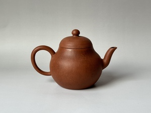 A000057 中国宜興 紫砂壺 急須 孟臣 茶壺 茶器 茶道具 在銘 時代物 中国美術 煎茶道具 容量：180cc