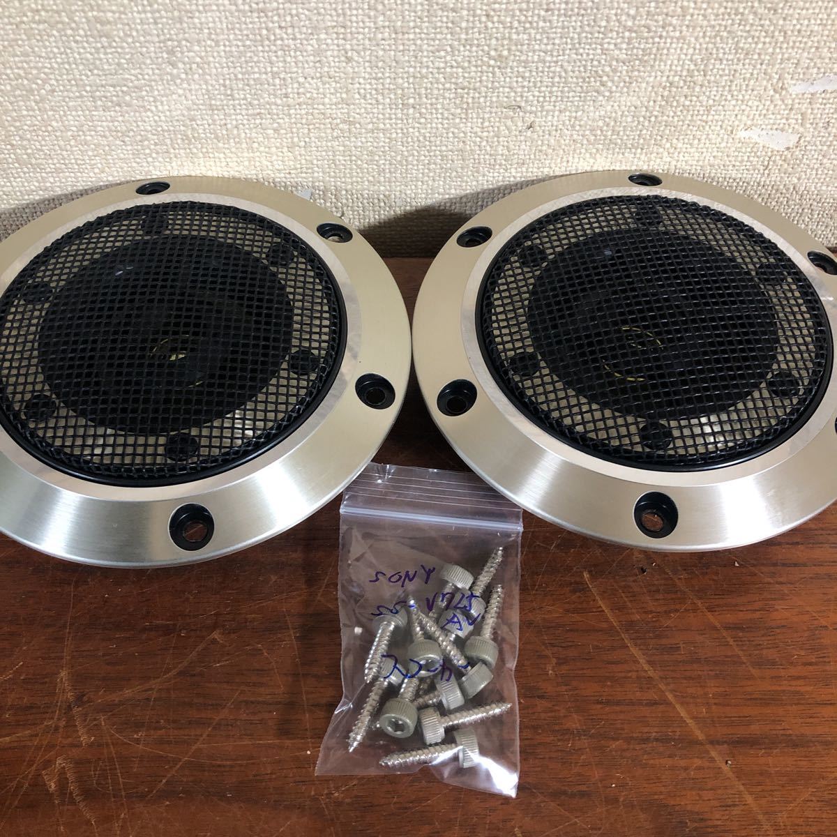 SONY v725 SONY v725