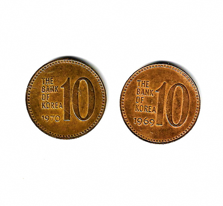 (d-1)　韓国　100ウォン 硬貨　1970年　特年