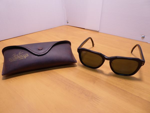 Rayban traditionals