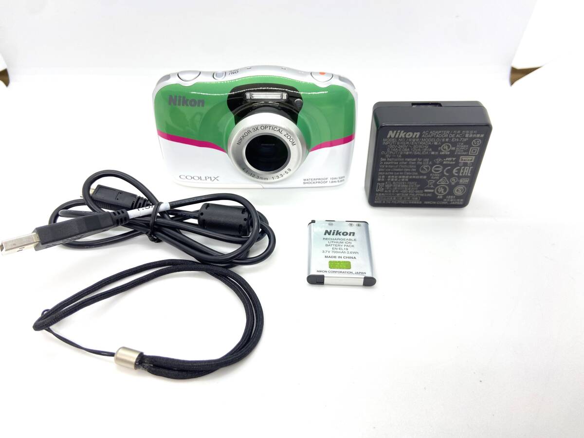 NIKON COOLPIX W100