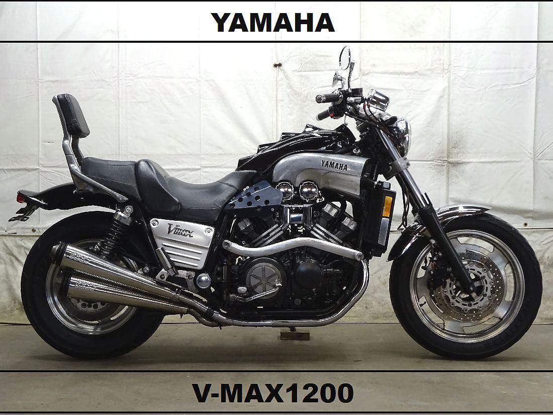 vmax1200 マフラー