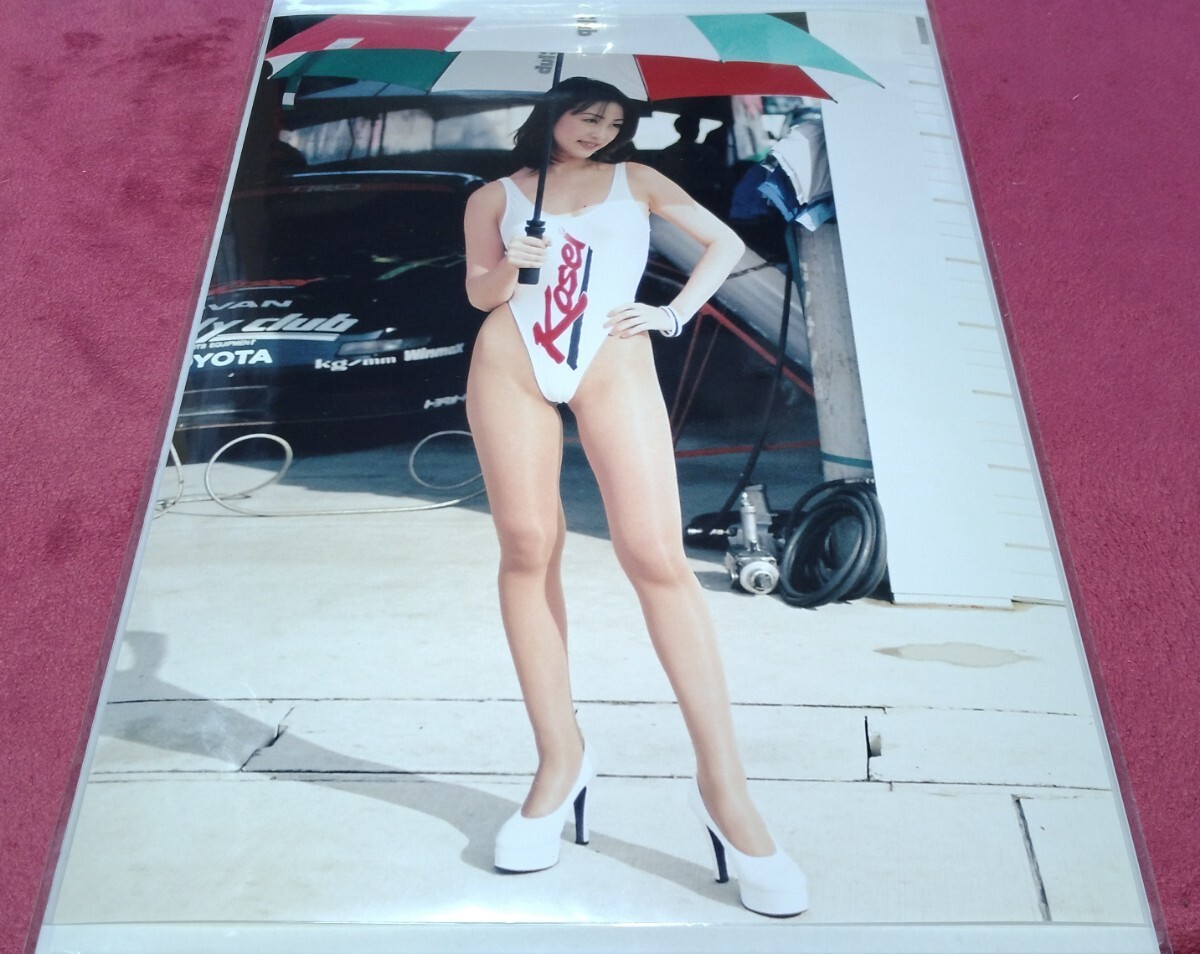 北山えり　写真　はがきサイズ　30枚　レースクイーン　アイドル　タレント u*7様 北山えり 写真 はがきサイズ 1枚 レースクイーン アイドル
