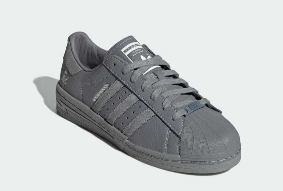 Neighborhood adidas