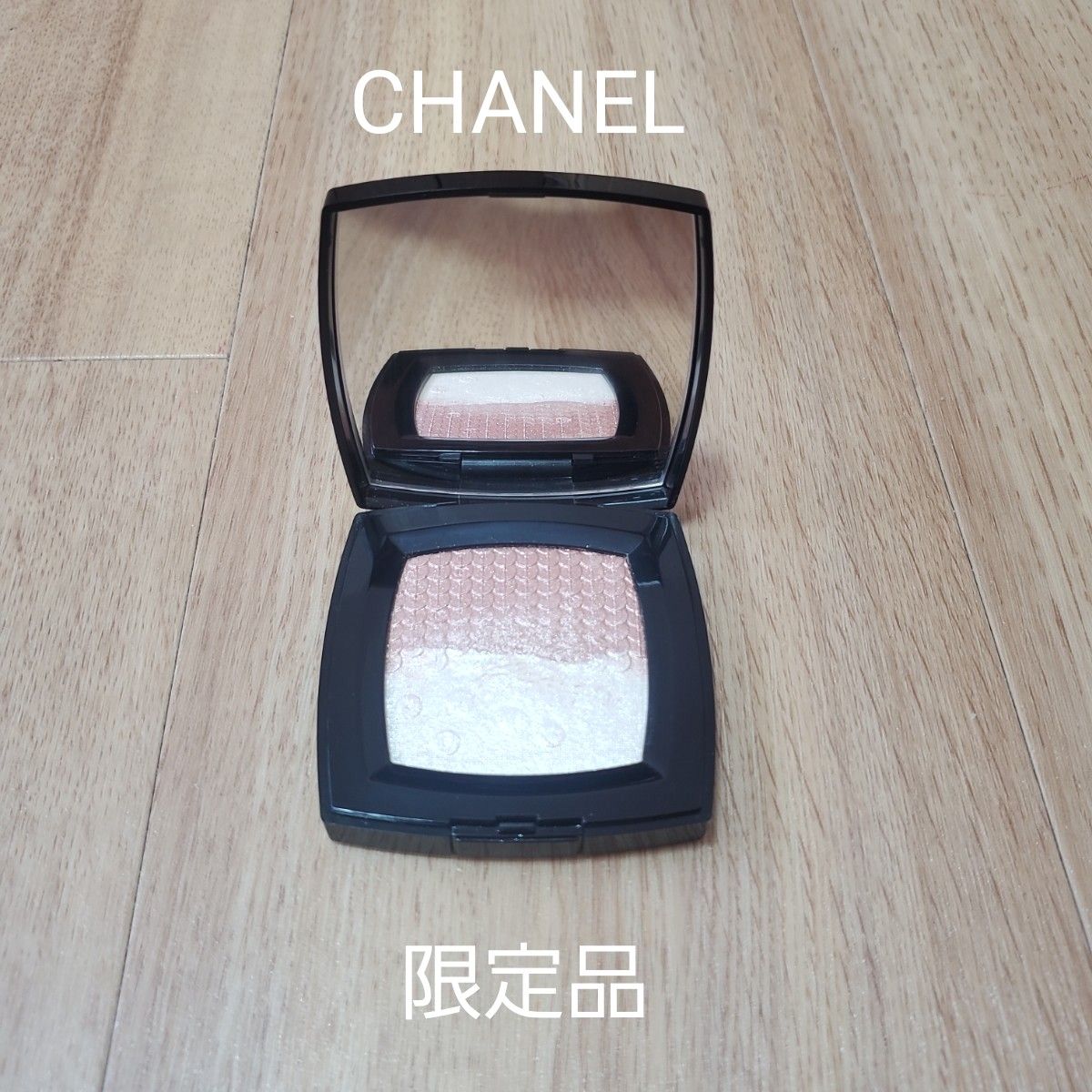 CHANEL ルミエール ドゥ ローシャン〈フェイスパウダー〉シャネル