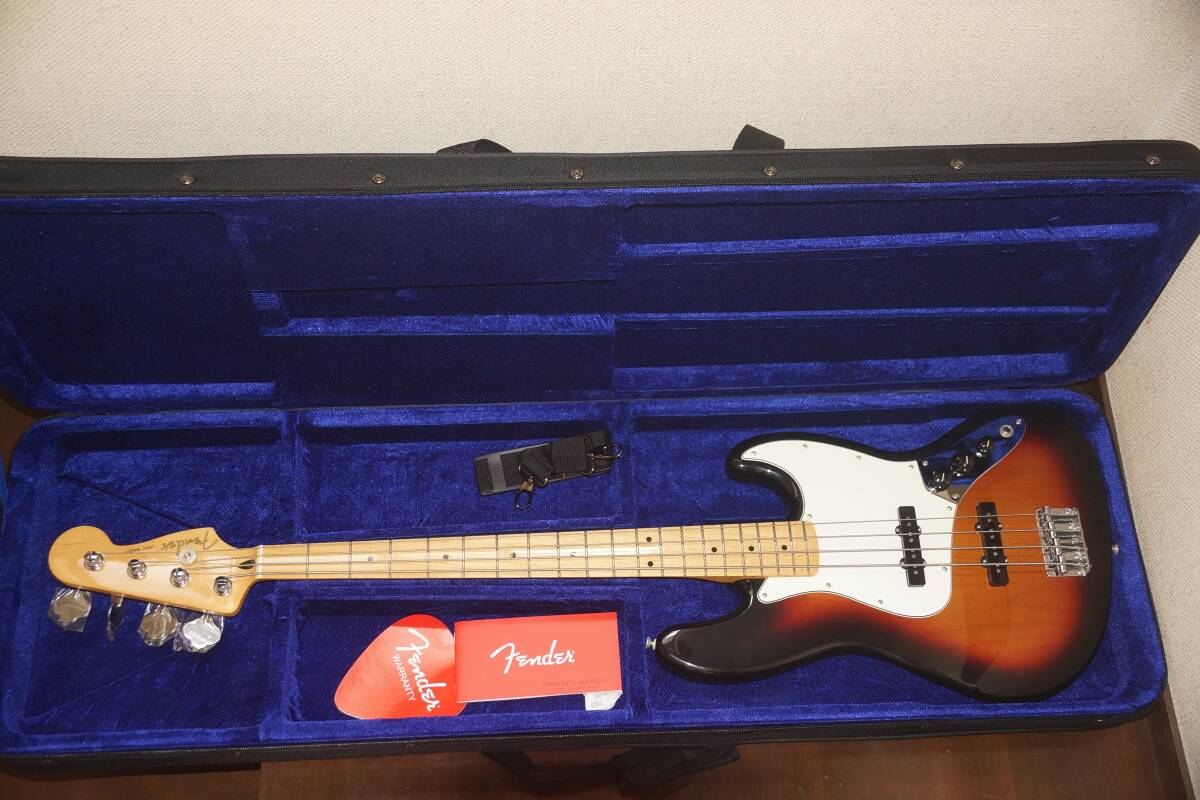 Fender BASS