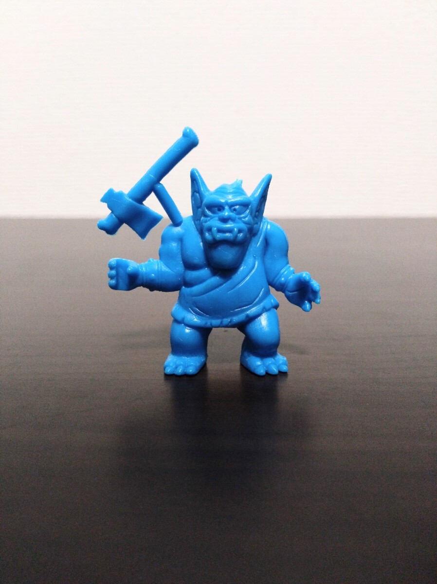 激レア　ドラゴンクエスト 勇者　消しゴム　フィギュア 　ペイント品 ロト 武器 勇者 ドラクエ フィギュア 消しゴム レア レトロ 昔
