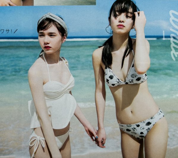 ▲限定１名様▲グラビア▲大友花恋▲切り抜きクリアブック3冊▲ △限定1名様△グラビア△大友花恋△切り抜きクリアブック3冊