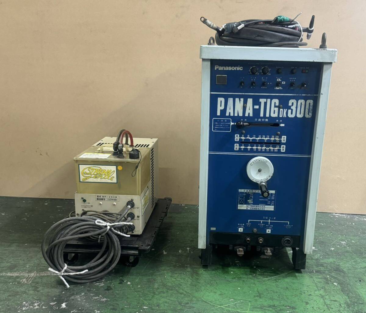 パナソニック TIG溶接機 PANA-TIG TSP 200 Panasonic 【公式通販】