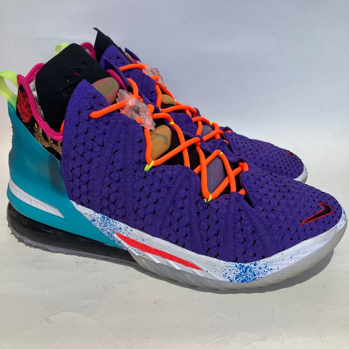 lebron 18