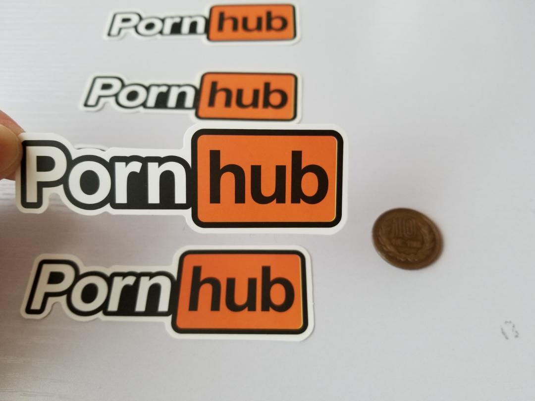 PORNHUB