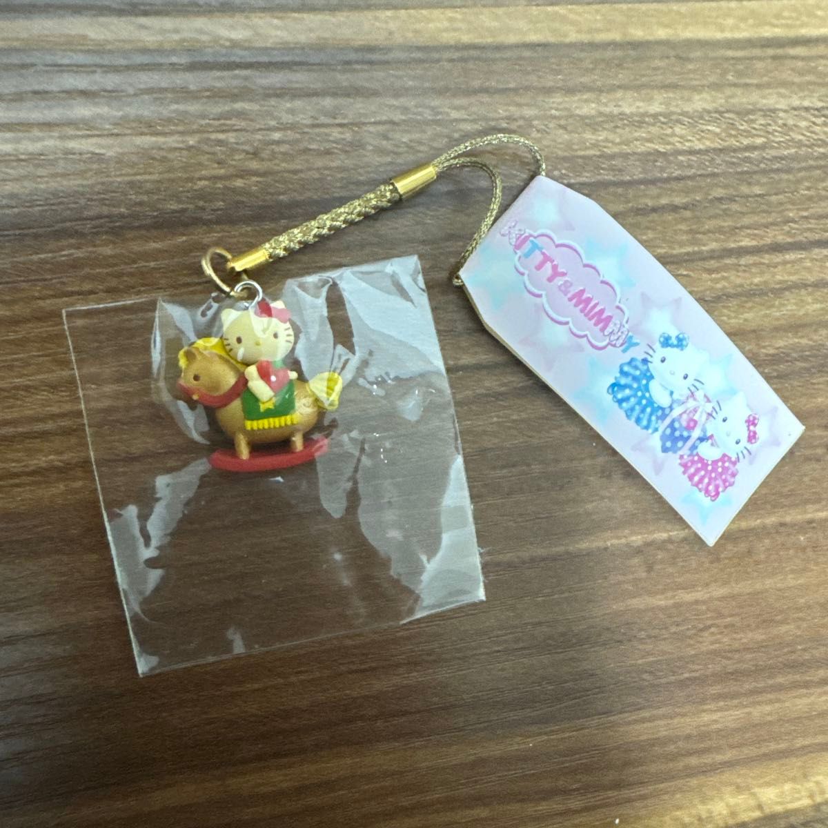 アベイル しまむら ハローキティ ヒョウ柄 ハッピーバッグ 福袋M-L 6点