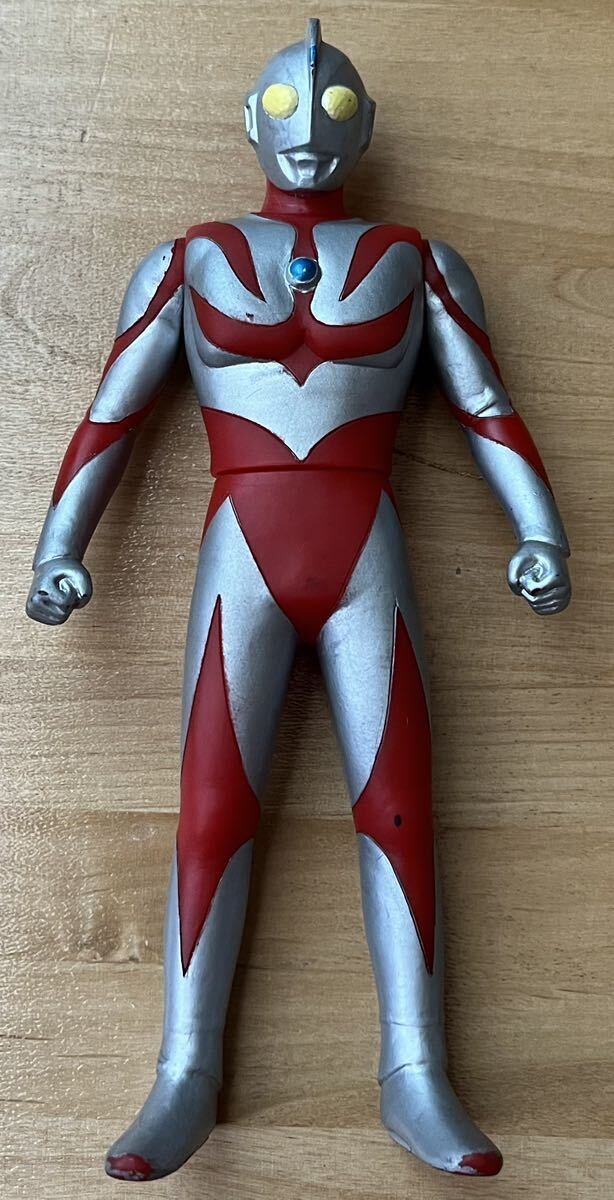 ウルトラマンネオス