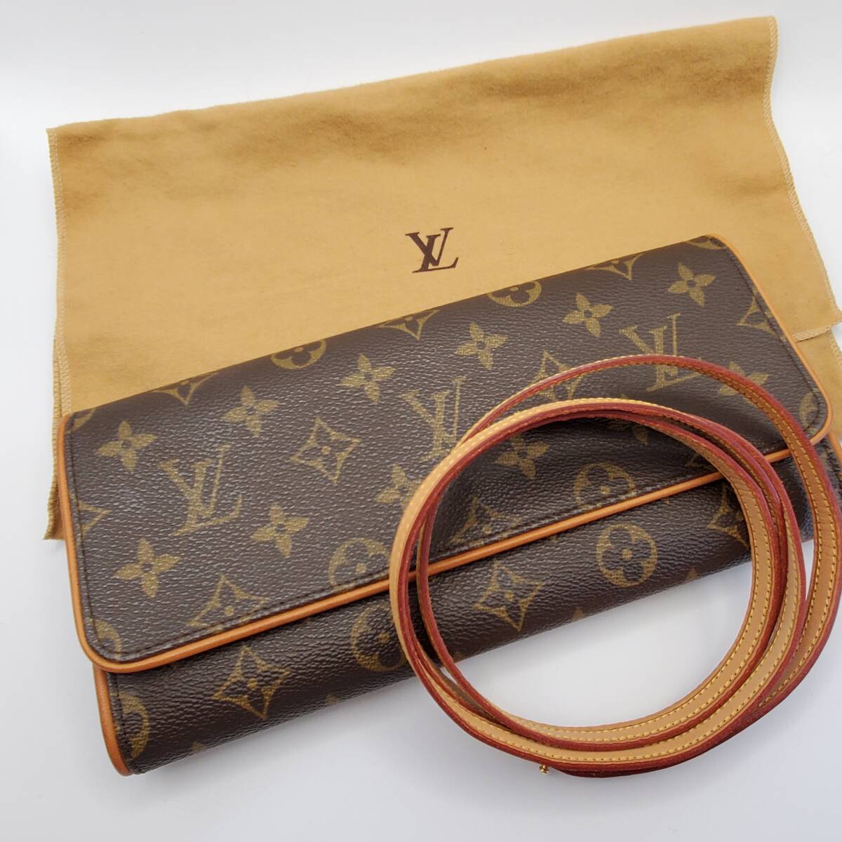 LOUIS VUITTON ルイヴィトン モノグラム ポシェットツイン ショルダー