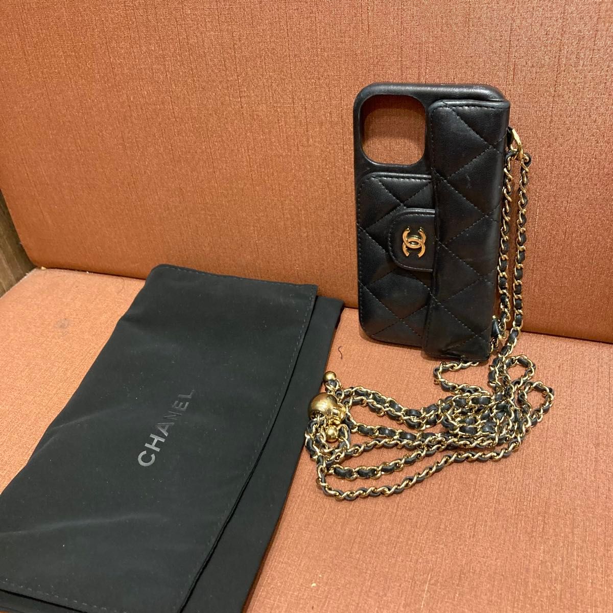 CHANEL シャネル ココマーク マトラッセ キャビアスキン iPhoneケース