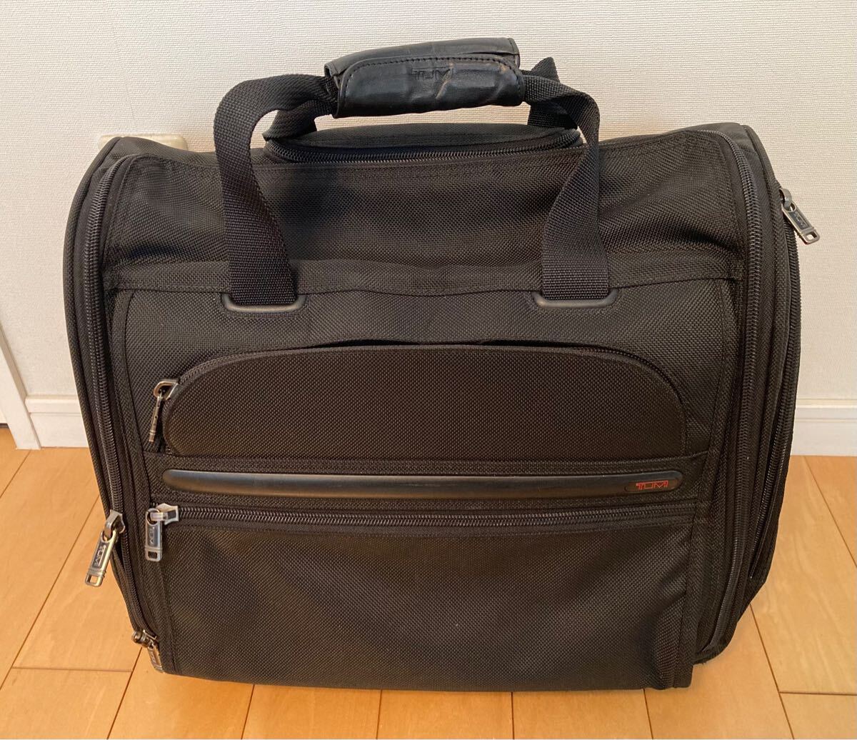 TUMI 22051D4 キャリーケース キャリーバッグ トゥミ Yahoo!オークション -「tumi 22051」の落札相場・落札価格