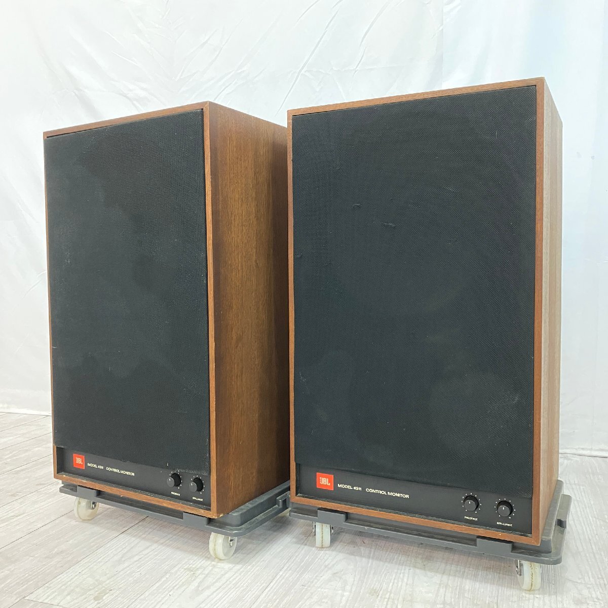 jbl 4311