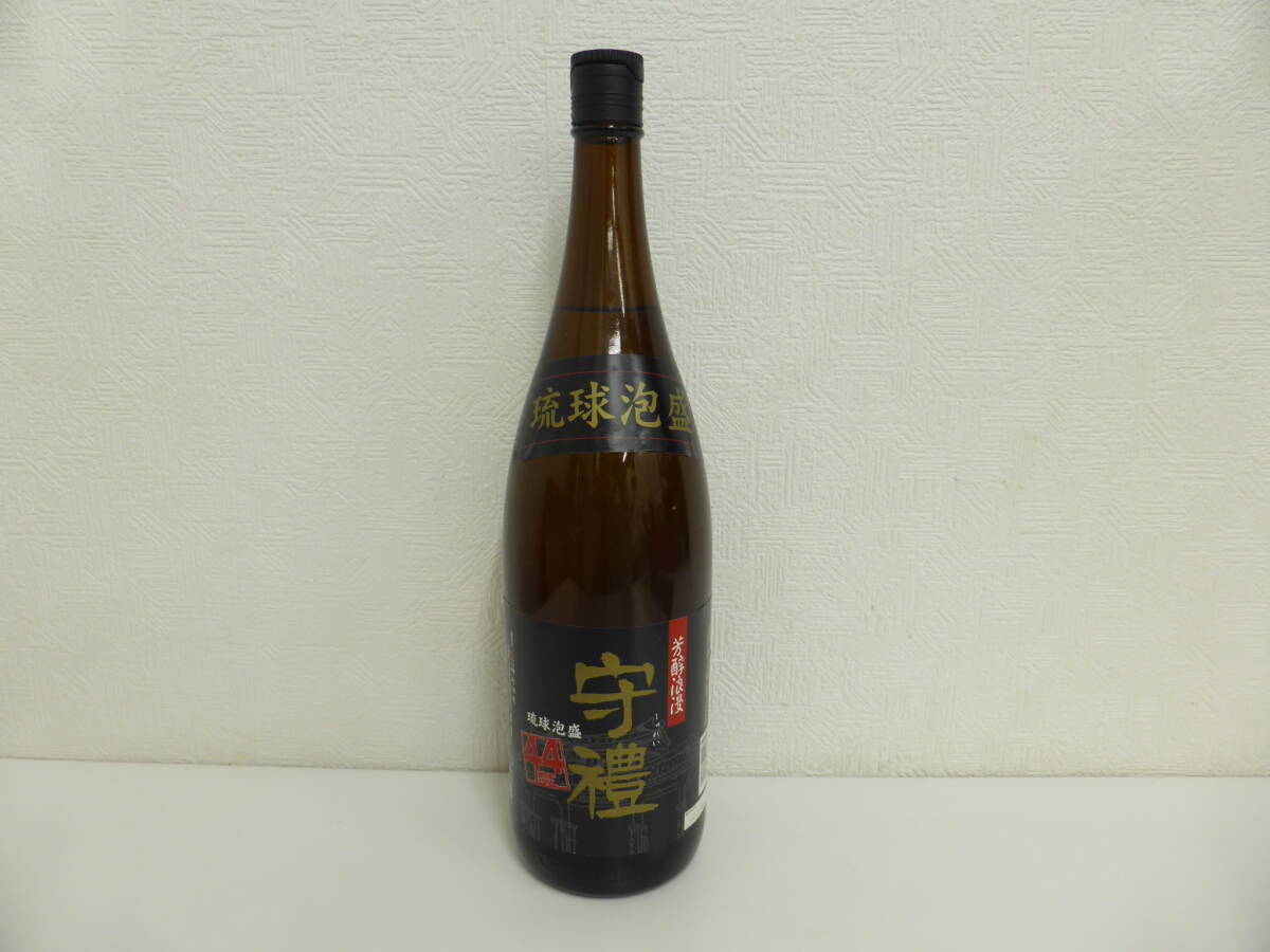 今帰仁城 古酒 43度,1800ml / 今帰仁酒造 / 泡盛ストリート.net